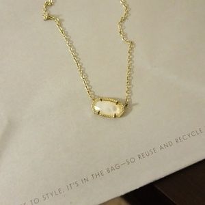 Kendra Scott Ivory MOP Elisa